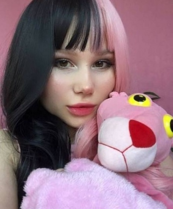 🌟 У меня есть все необходимое, чтобы превратить встречу в настоящее путешествие на седьмое небо. 💫
Я знаю, что тебе нужно и умею удовлетворять каждую твою тайную фантазию. 🌶️ Нежные прикосновения и страстные поцелуи - только начало нашего экстазного путешествия. 💋
✨ У меня есть масса дополнительных услуг, которые сделают наше свидание поистине незабываемым. 🎉 Не бойся раскрыть все свои желания - я готова исполнить их для тебя. 🔥
Мои фото подтверждают мою красоту и сексуальность, а мои отзывы говорят о моем профессионализме и искренней заботе о клиентах. 💖
Встреча со мной позволит тебе испытать удовольствие, о котором ты мечтал, и забыть обо всем остальном. Жду тебя в Москве! 🌃 Лиза